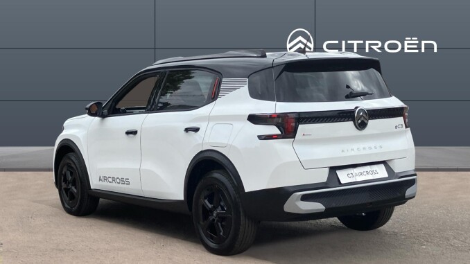 Citroen C3 Aircross 83kW Extended Range Collection 54kWh 5dr Auto Electric Hatchback - Image 2